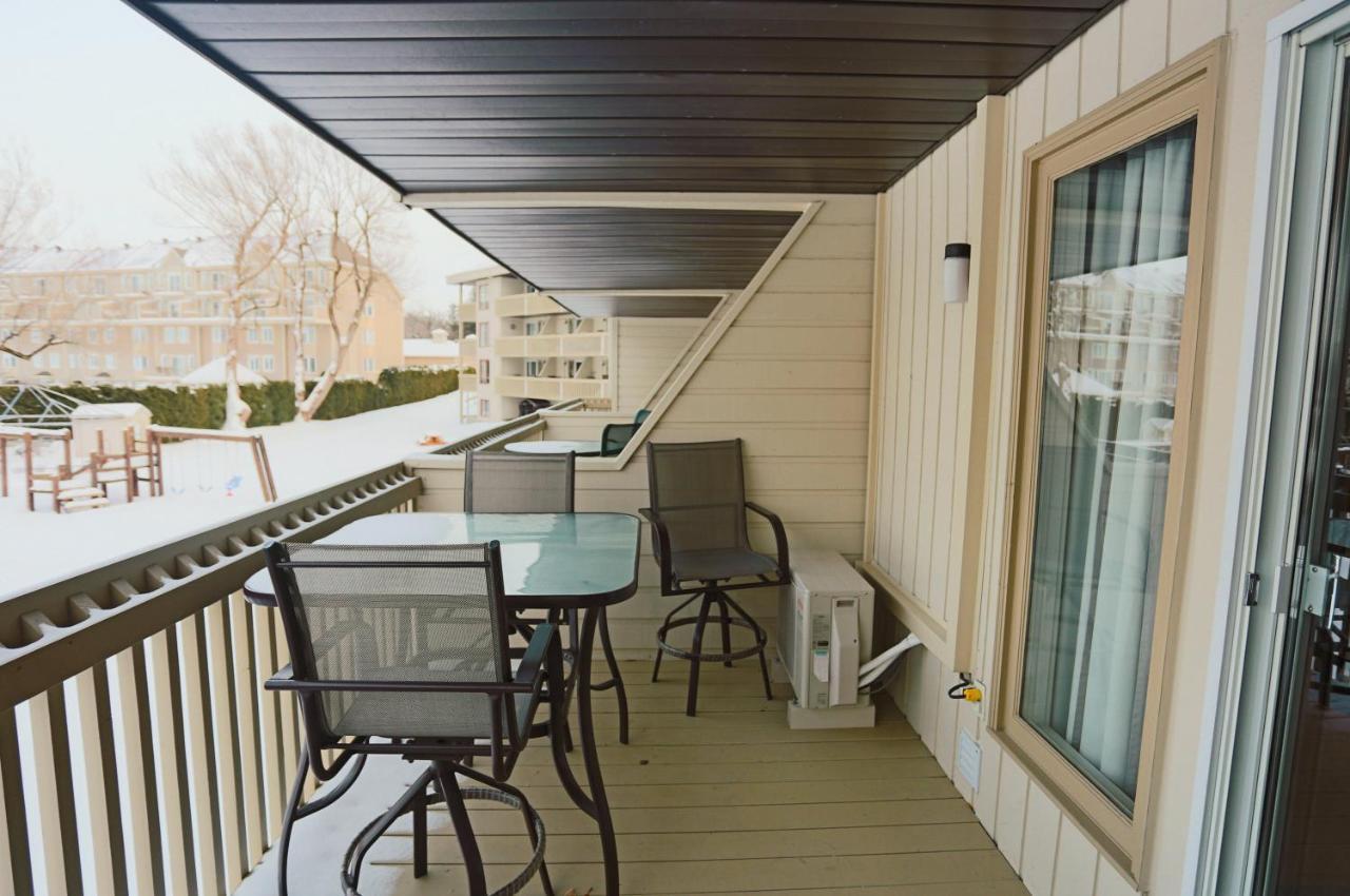 Magog Waterfront Condo Extérieur photo